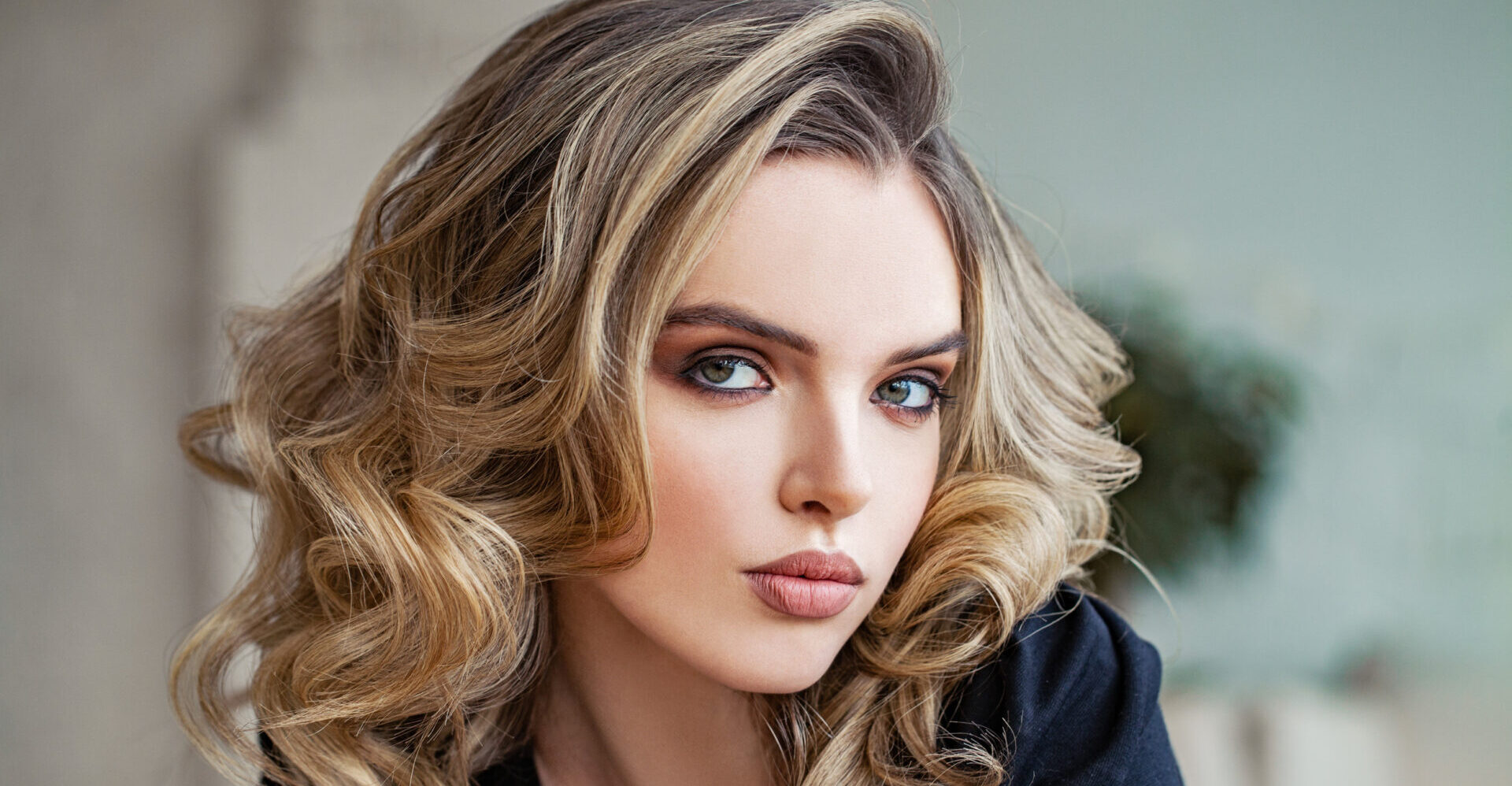 wedding makeup, lash extensions, lash tint, brow tint